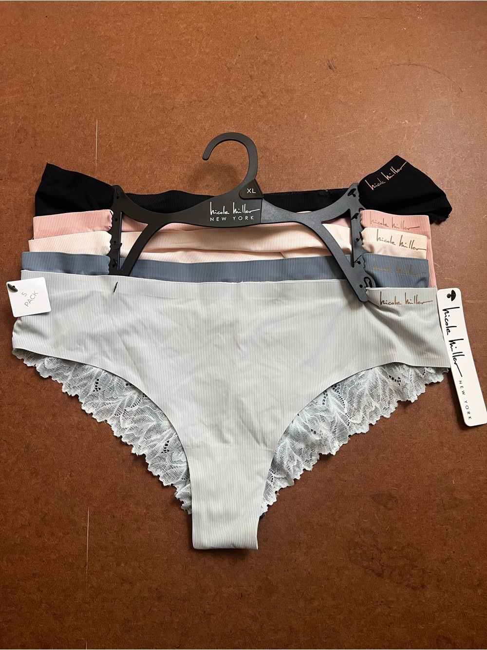 Nicole Miller NY Women’s 5-Pack Scalloped Floral Lace Trim Hipster Panties
